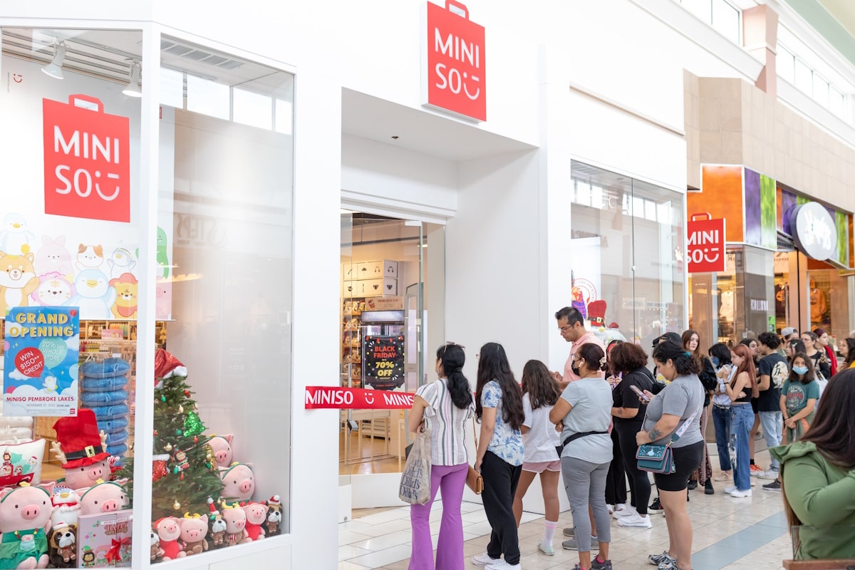 MINISO Dallas Stonebriar Center Store.jpg