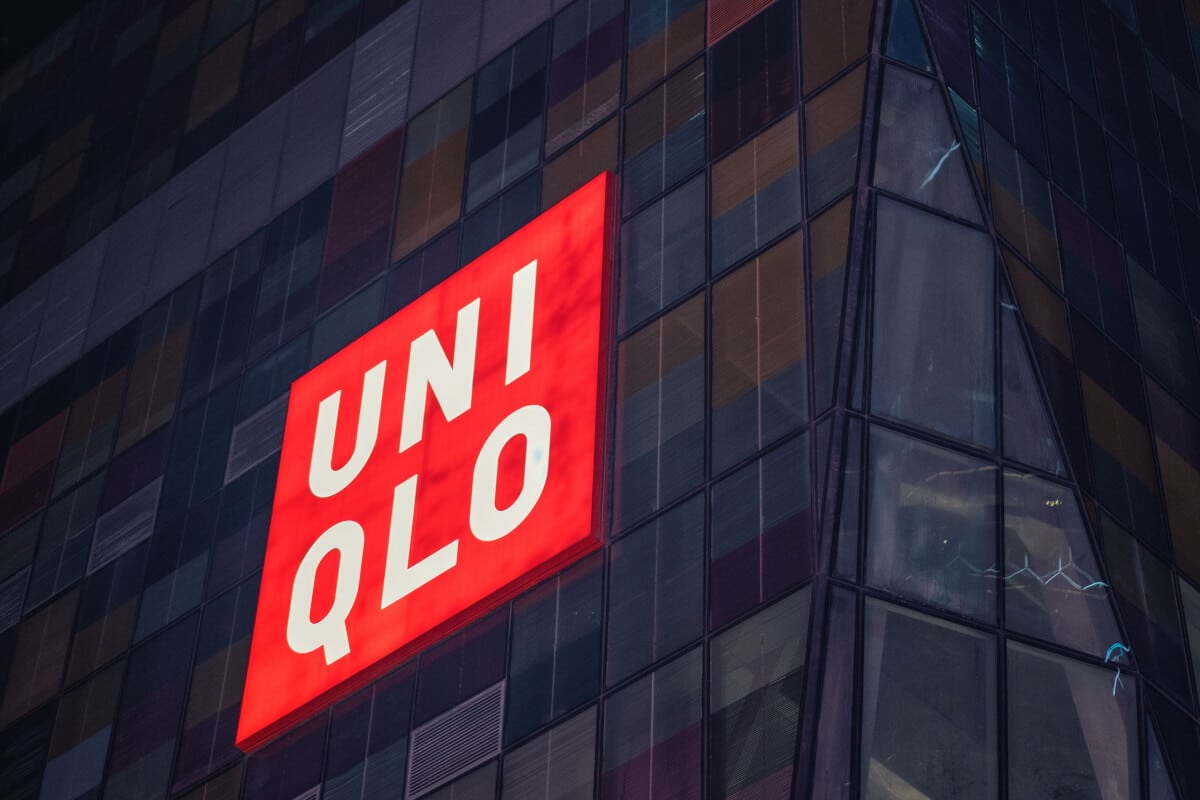 Uniqlo - unsplash