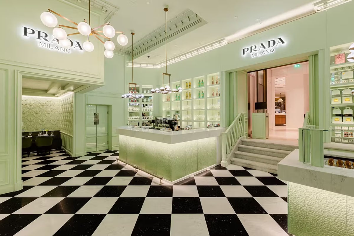 Prada Cafe